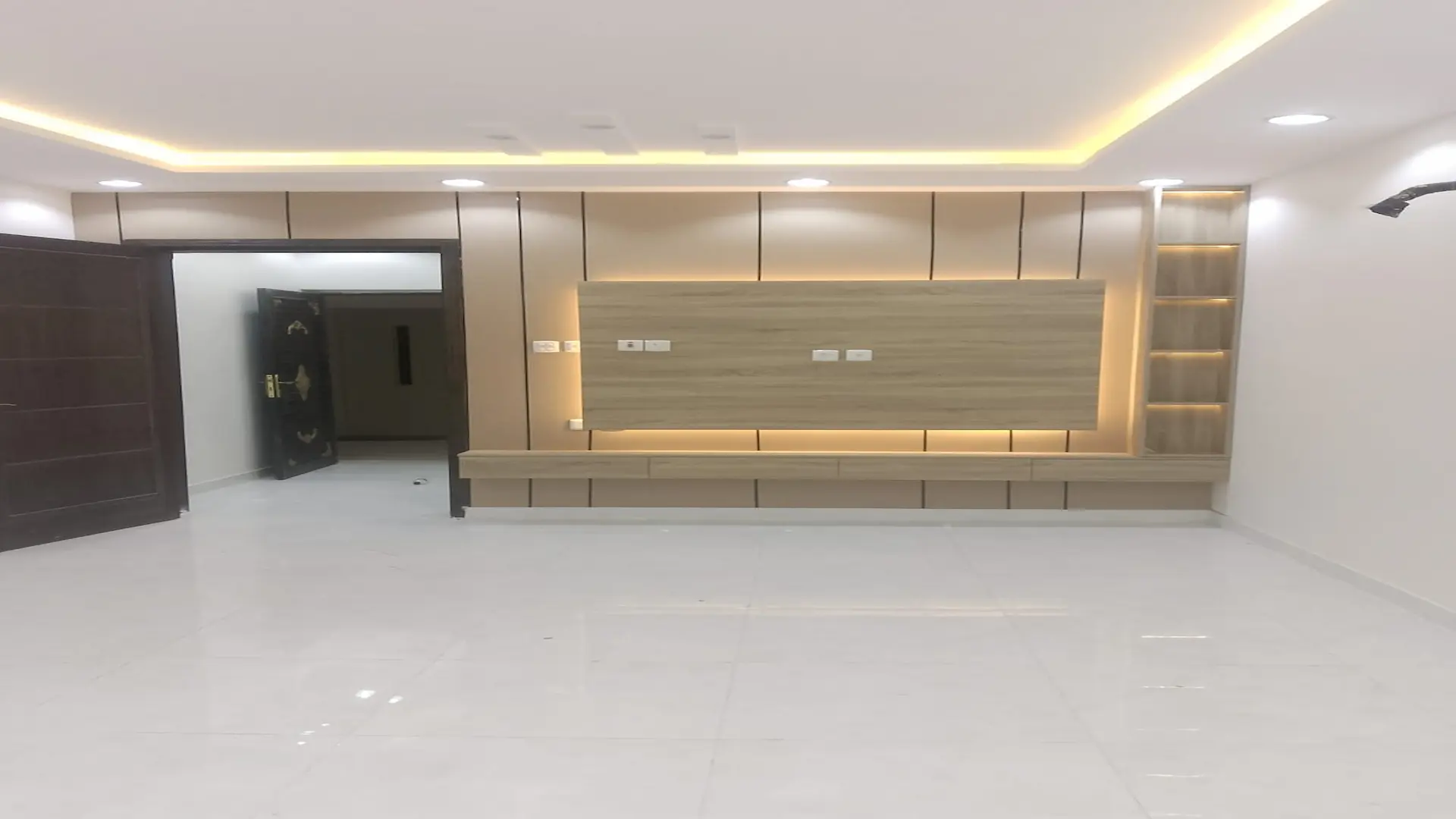 تشطيبات وديكورات فاخرة بشمال الرياض